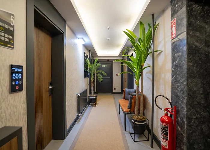 Kucuk Velic Hotel