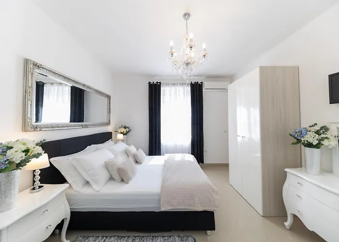 Central Square Luxury Boutique Zadar