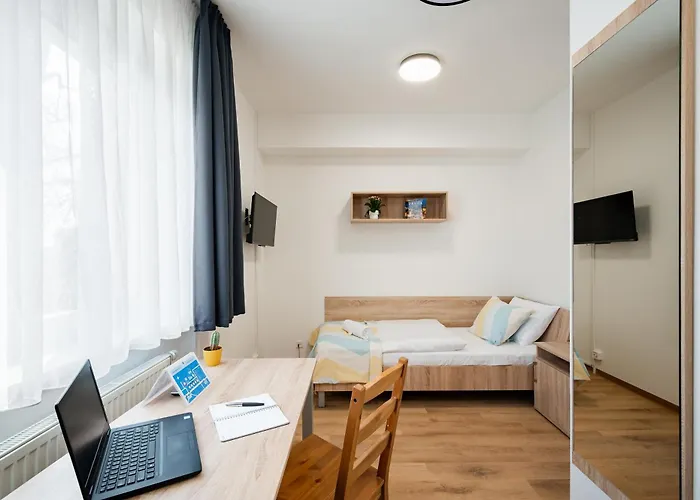 University Hotel