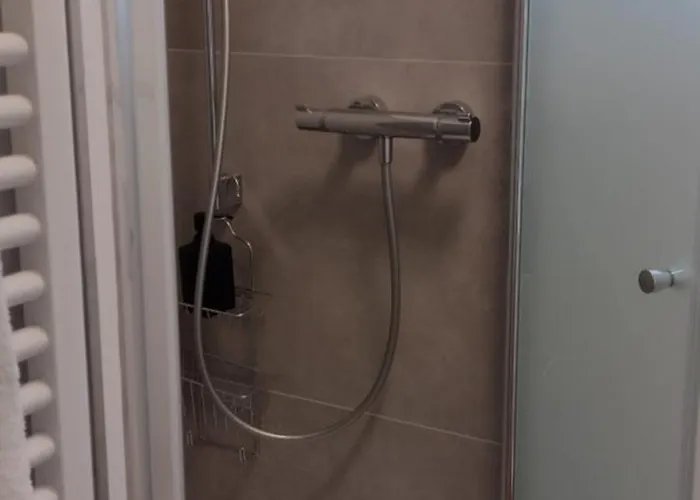 Das Kleine Hotel Iphofen, Klimatisierte Zimmer- 55" Tv, Tv Mirroring, Kleines Secret Mit Garten & Terrassen, Nahe Aller Vdp Weingueter, Hunde Willkommen, Fine Dining, Nahe Knauf Gips Kg Und Knauf It Connekt
