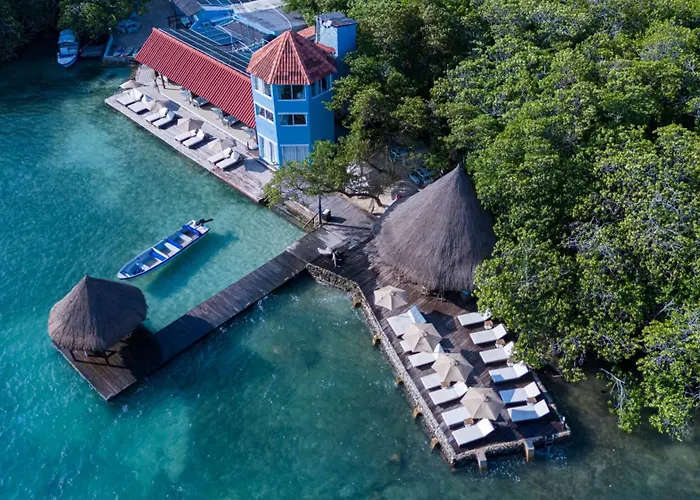 Fragata Island House