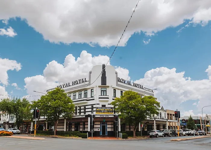 Royal Hotel Orange