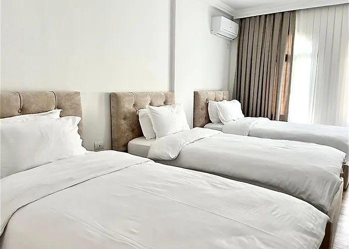 Riviera Boutique Hotel-City Center