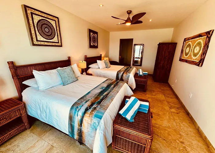 The Cerritos Beach Inn