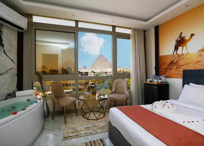Pyramids Palace Inn