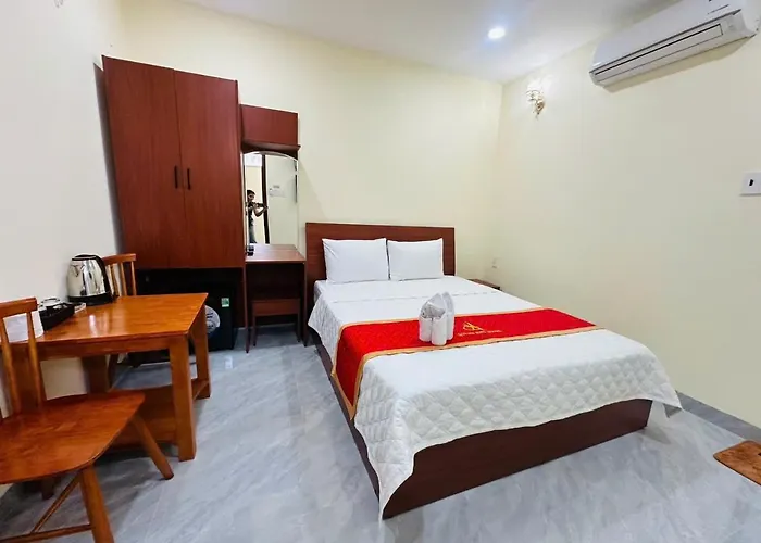 Khách sạn Quỳnh Như