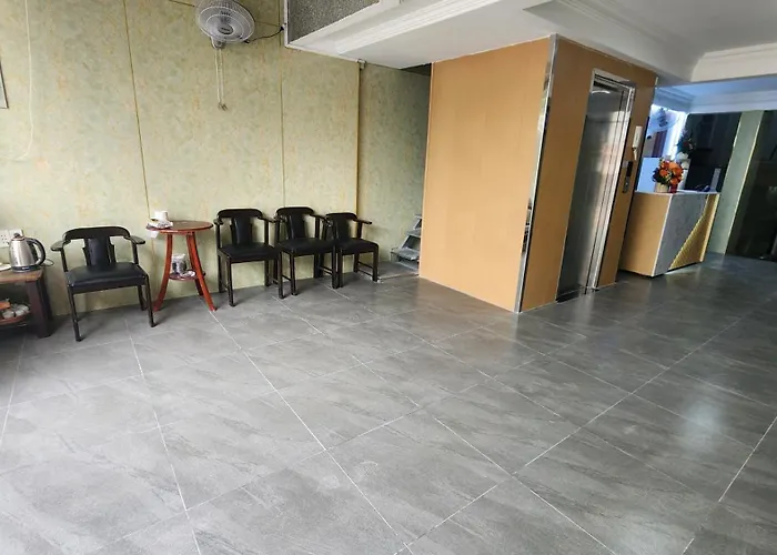Khách sạn Quỳnh Như