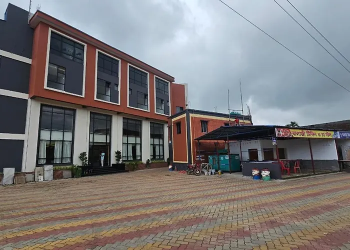 Balaji Hotel And Resturant