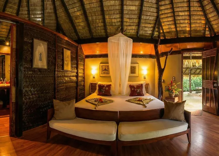 Fare Pea Iti Romantic Lodge