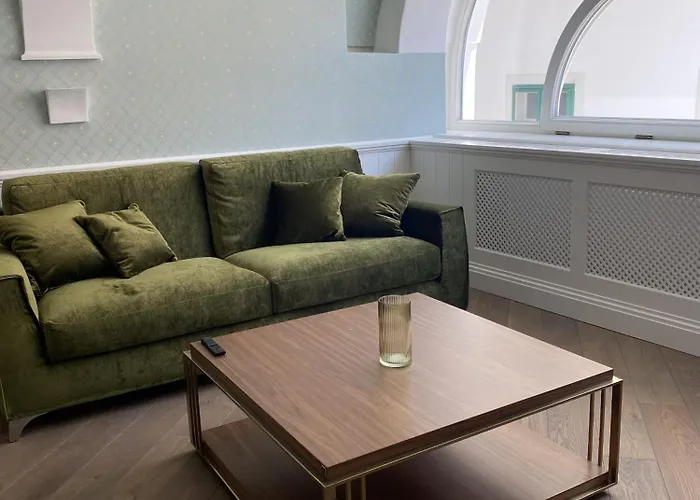 Boutique Hotel H23