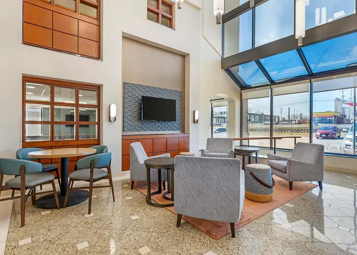 Drury Inn & Suites Joplin