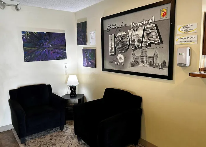Super 8 By Wyndham Nebraska City