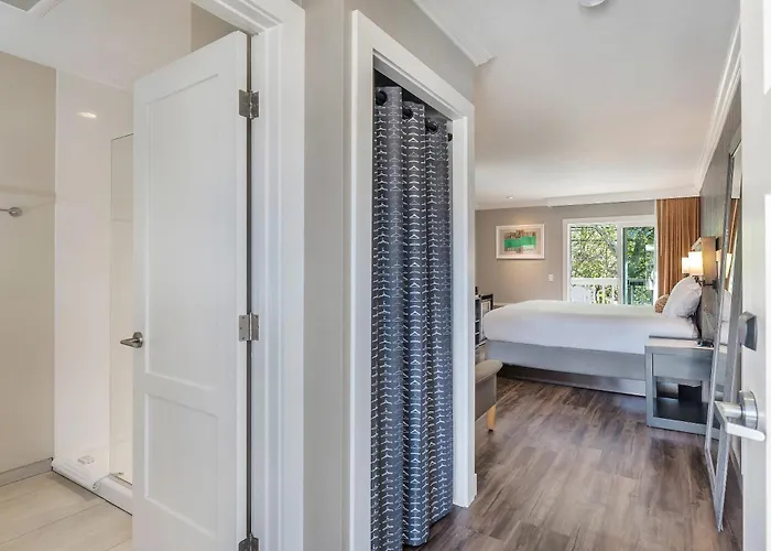 Upvalley Inn & Hot Springs, An Ascend Collection Hotel