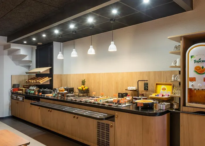 Campanile Prime - Paris Levallois-Perret