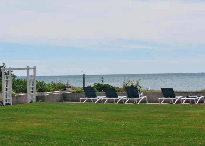 Surf & Sand Beach Motel South Yarmouth