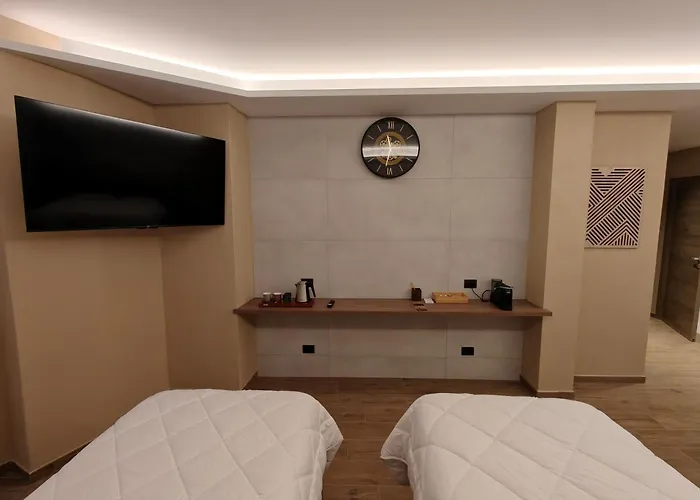 Hotel Emiliana