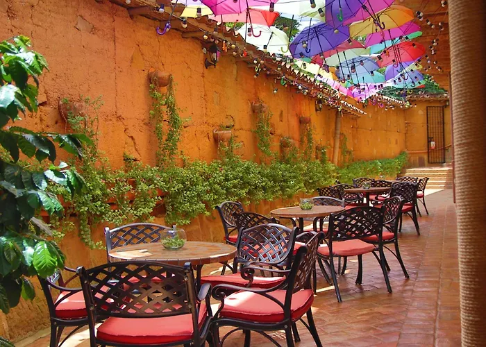 Hotel Hicasua Y Centro De Convenciones