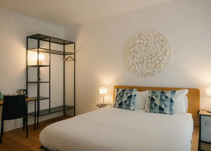 Stilla Rooms & Contemporary Cuisine