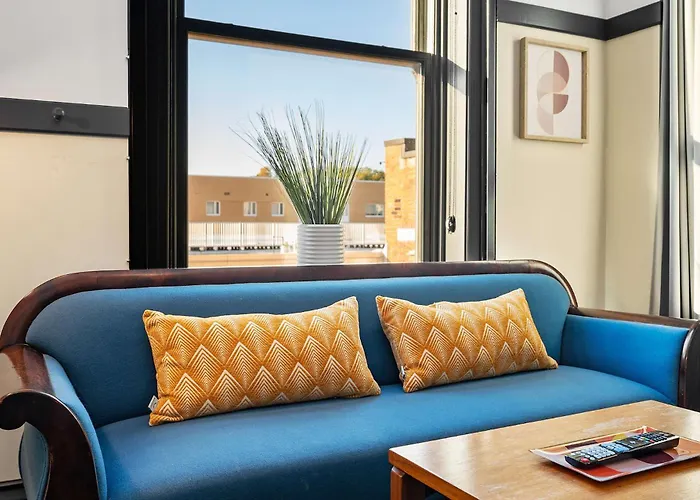 The Maverick By Kasa