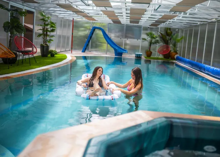 4 Évszak Völgyhotel