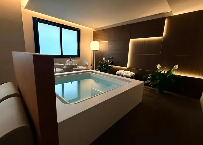 Ollen Apartments