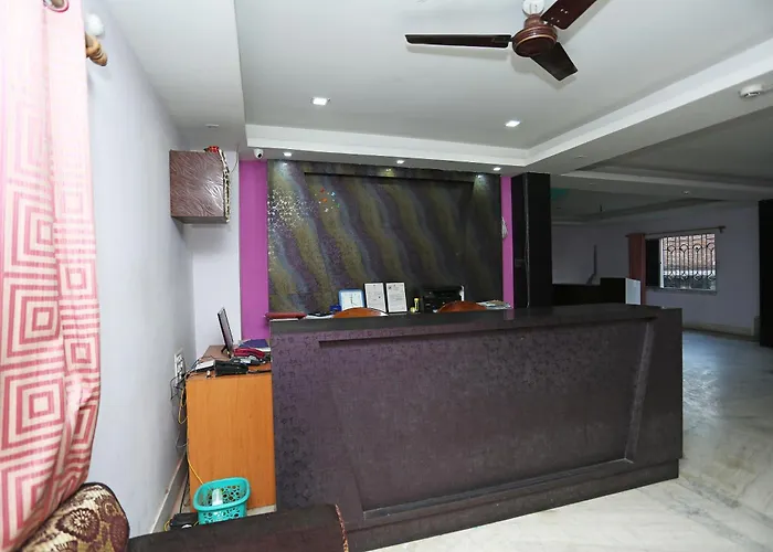Hotel O Geetanjali Palace