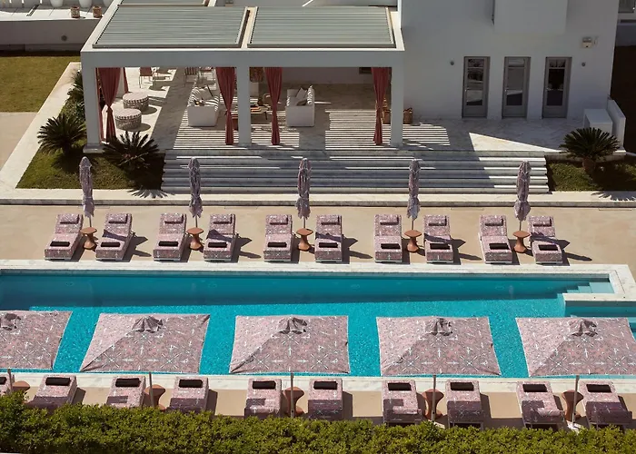 Tzanis Resort Skyros