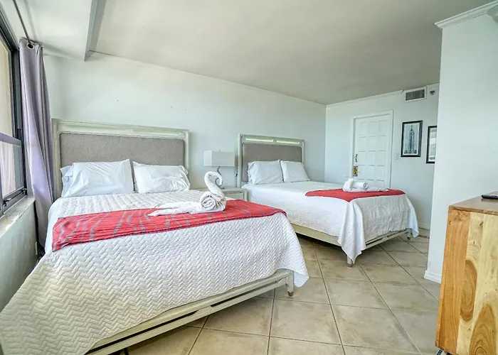 Oceanview Apartment On The Beach 123
