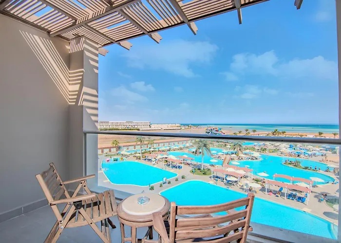 Sunrise Alora Aqua Park Resort
