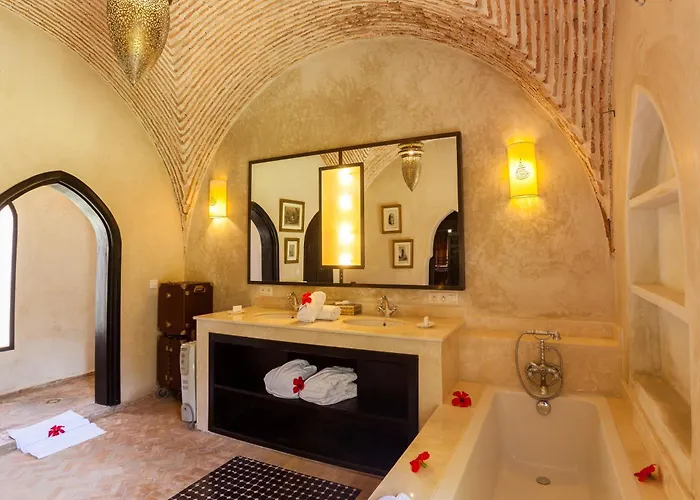 Pl Place Boutique Hotel & Restaurant