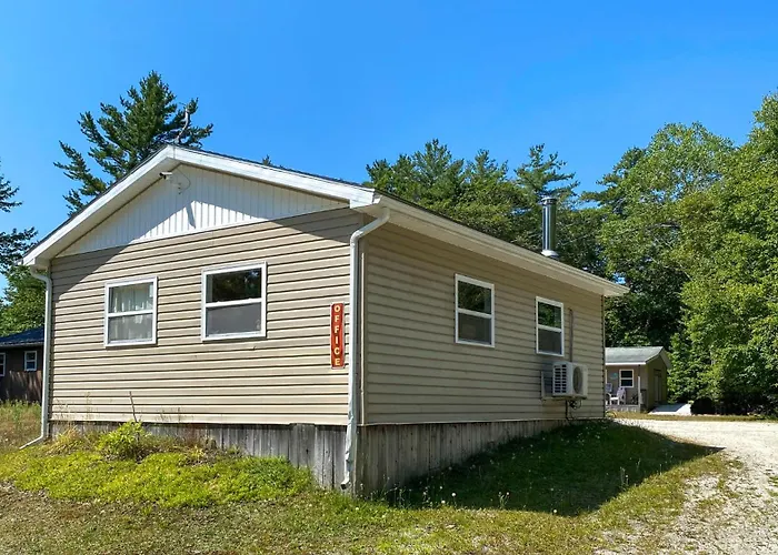 Roseway River Cottages