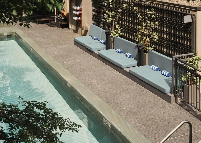 L'Hermitage Hotel