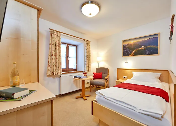 Gaestehaus Enzianhof Hotel Garni