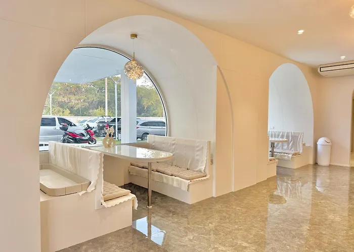 โรงแรมแรบบิท Rabbit Hotel Nangrong