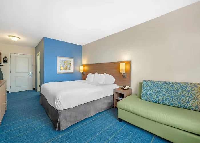 Sleep Inn & Suites Altoona North