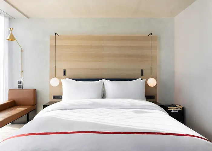 Ruby Emma Hotel Amsterdam By Ihg