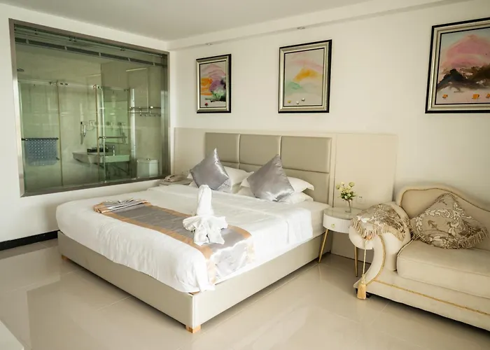 Ocean Star Hotel