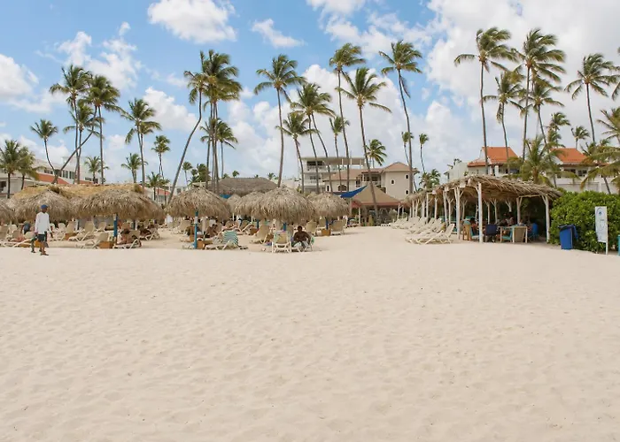 Villa Blanca Beach Club