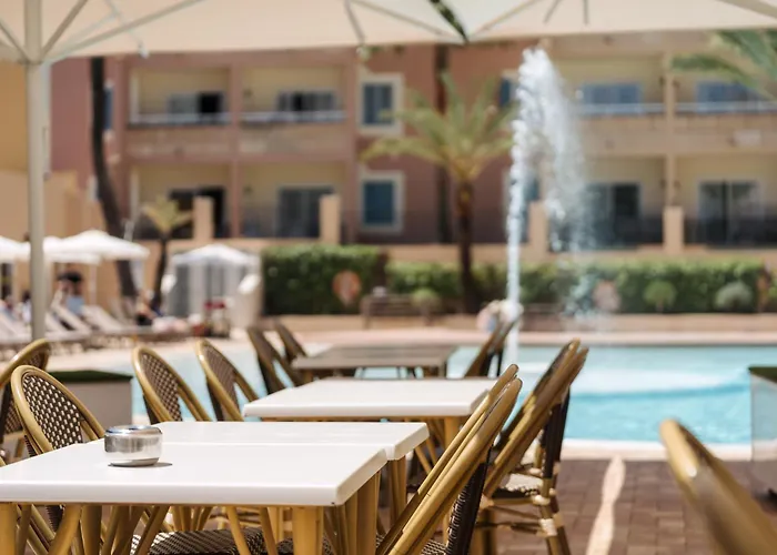 Aquasol Aparthotel