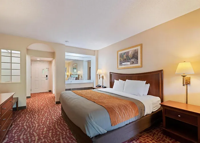 Surestay By Best Western Cherokee On The River