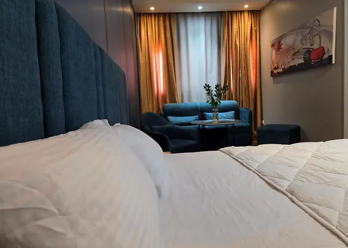 Hotel House