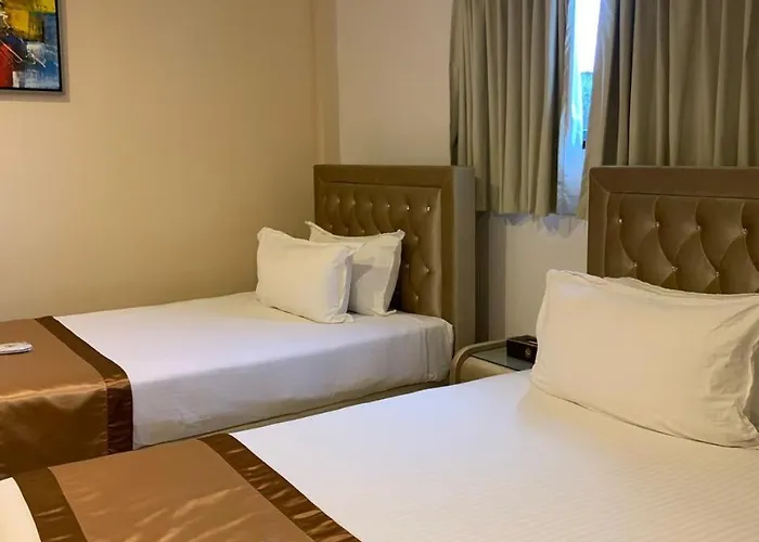 Hotel Crowner David