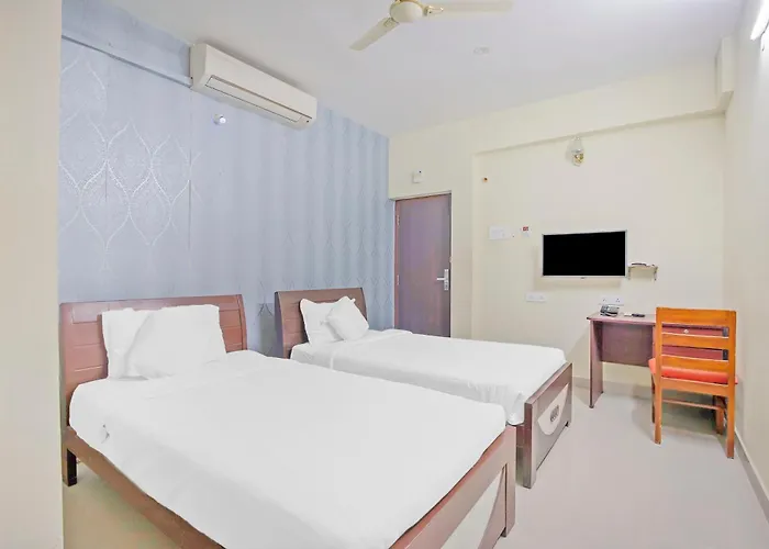 Hotel O Kelambakkam