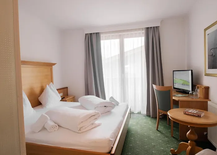 Hotel Martini Kaprun Including Free Parking And Zell Am See-Kaprun Summer Card