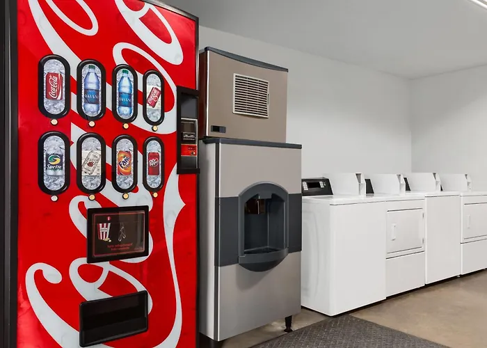 Ramada By Wyndham San Antonio Near Seaworld - Lackland Afb