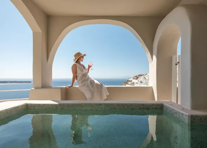 Art Maisons Oia Castle