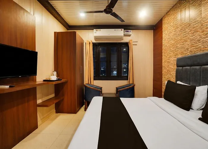 Hotel O Canal Road