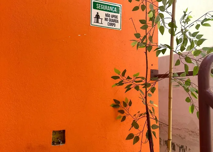 Pinheiros Hostel & Food
