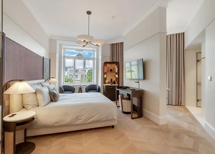 Small Luxury Hotel Ambassador Zurich
