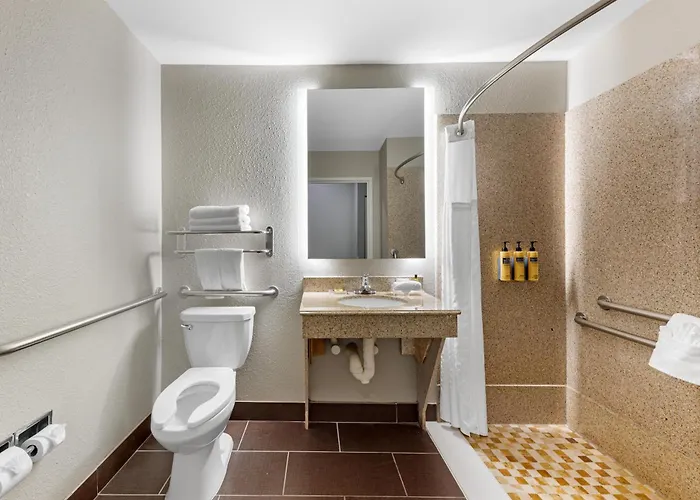 Best Western Plus Georgetown Inn & Suites